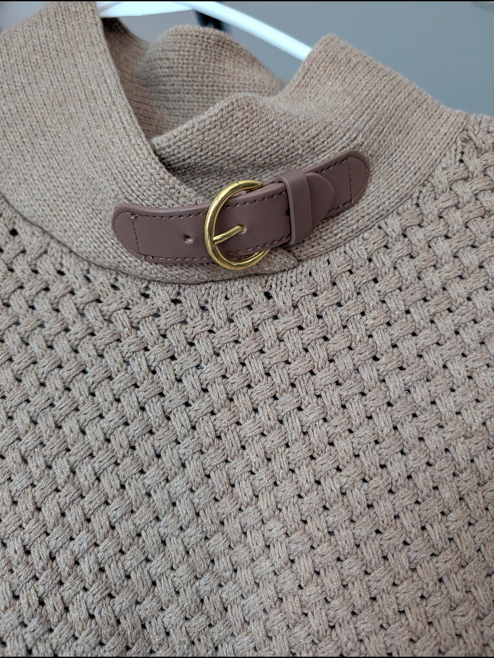 Banana Republic Beige Knit Poncho with Buckle Collar Detail - Picture 2 of 8